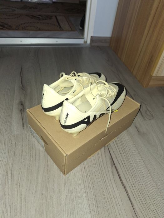 Бутонки Zoom vapor 15 academy FG/MG