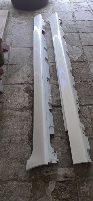 BMW F10/F11 2Бр.Декоративни Прагове  2010-2016 Година  БМВ 5 Серия  Ф1