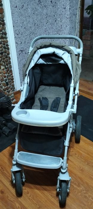 Продается детская коляска. ADIL