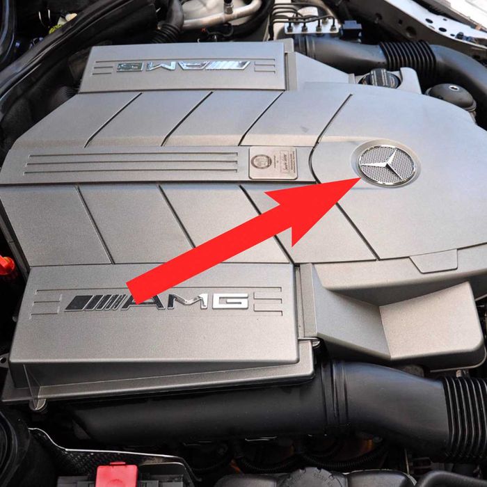 Лого с решетка за кора двигател V8 AMG