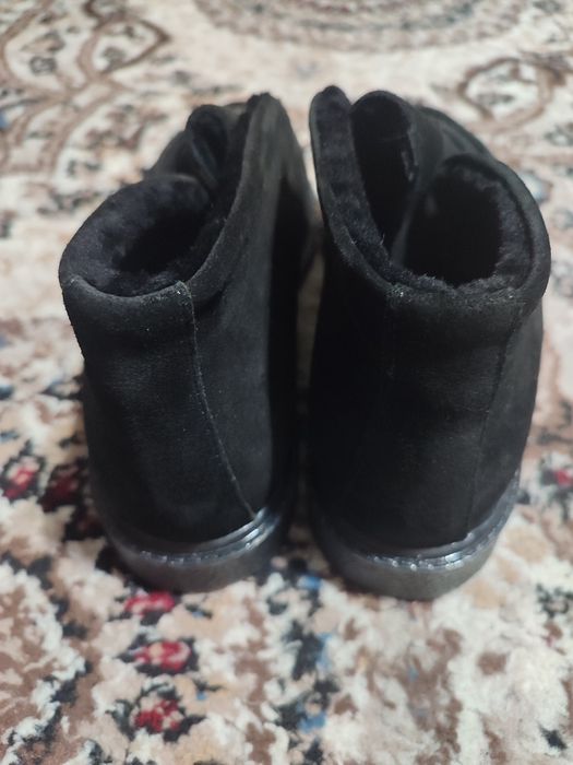Продается обувь женская теплая, Напоминает Loro piana