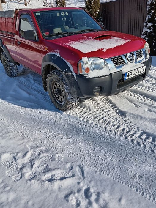 Nissan Navara D22 cu 2 locuri