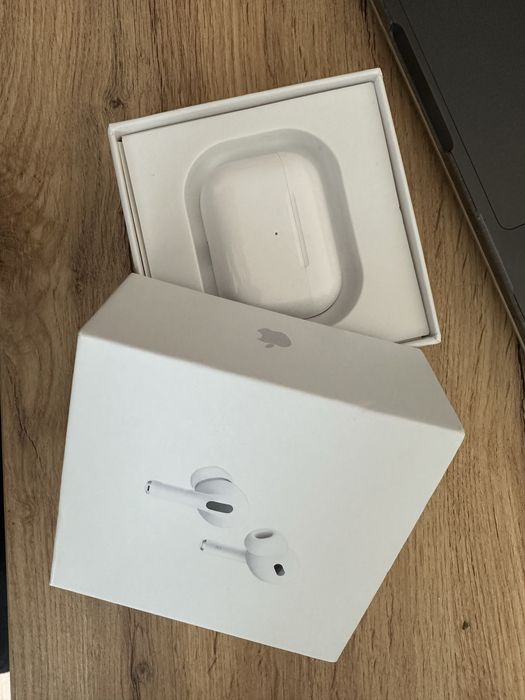 Слушалки AirPods Pro Gen 2 ANC + Гаранция