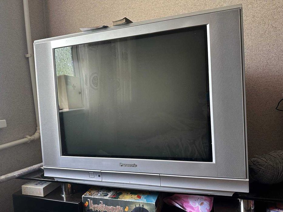 Продам цветной телевизор