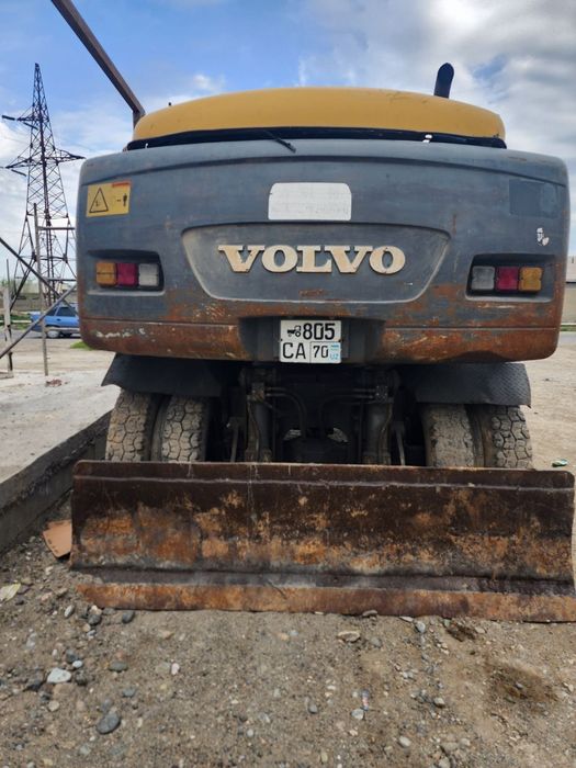 Экскаватор волво 130