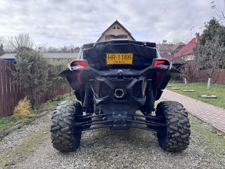 Can Am Maverick X3