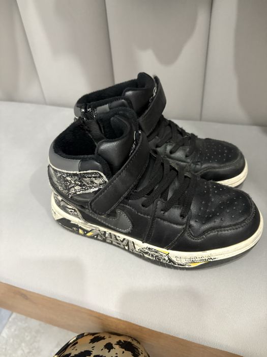 Продам ботинки на мальчика, 33 р