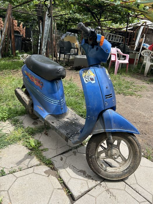 Скутер Suzuki love 3 50cc с документи