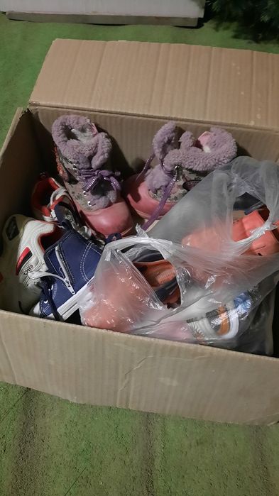 Обувь детская кроссовки сапоги