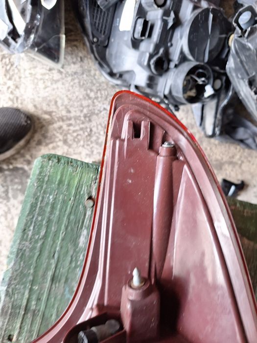 Ляв стоп за Toyota Rav 4 2015