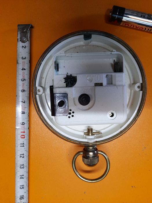 Джобен кварцов и Реплика на гаров часовник