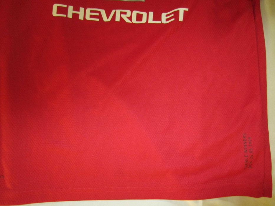 Tricou fotbal copil Manchester United, masura 164( 13-14ani), nepersonalizat, Adidas Climalite, poliester, stare f. buna- ca nounda