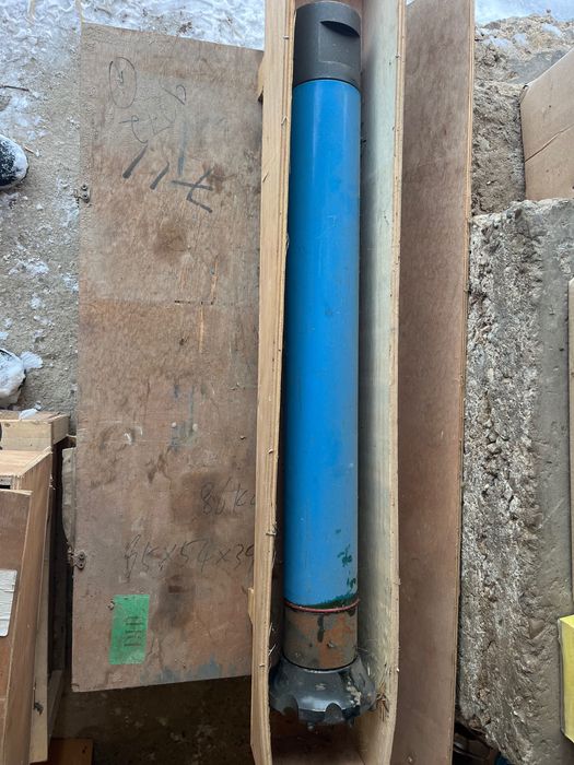 Сондажен Пневмо ударник/Чук