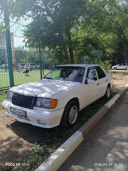 Продам Мерседес-Бенс 200