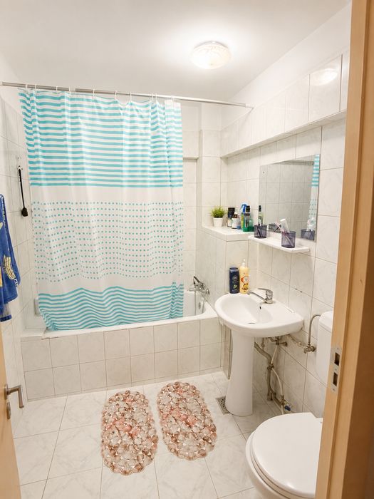 Vand apartament 4 camere calea rahovei Sebastian