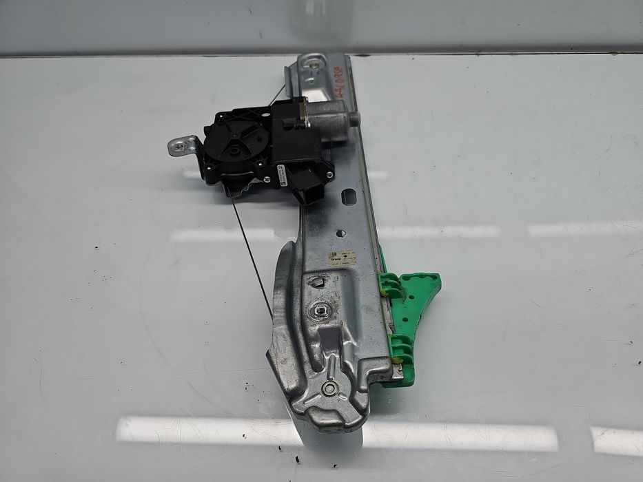 Macara manuala geam dreapta spate Opel Astra J [Fabr 2009-2015] 133507