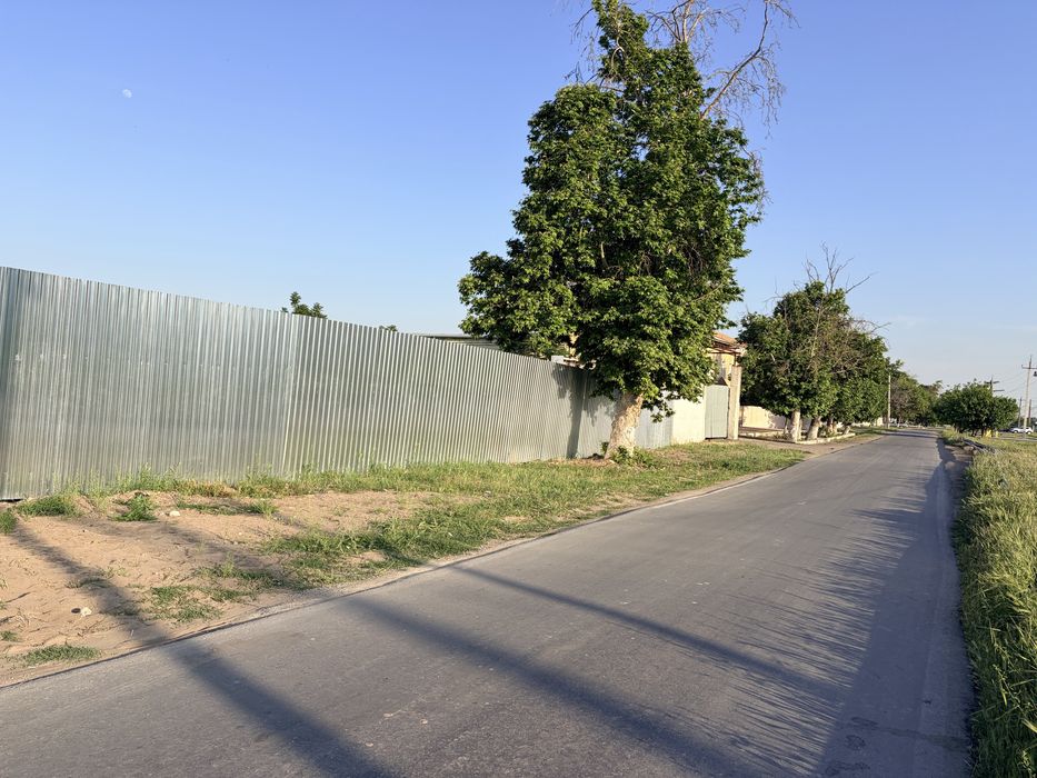 Sirdaryo shahar 25/13 yaqinida Noturar bino sotiladi