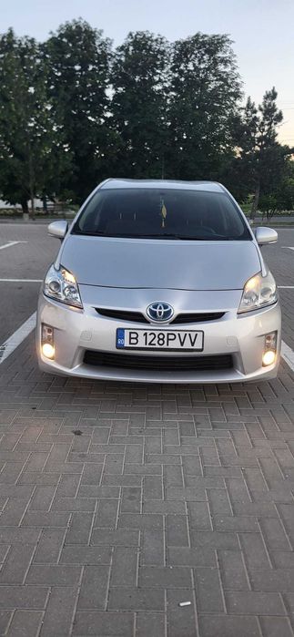 Toyota Prius Hybride 1.8 benzina, an. 2011