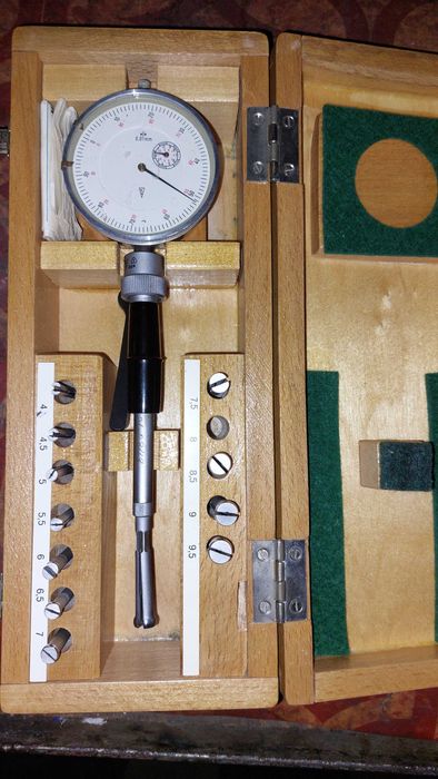 Вътромери , микрометър , центрикатори, дълбокомери