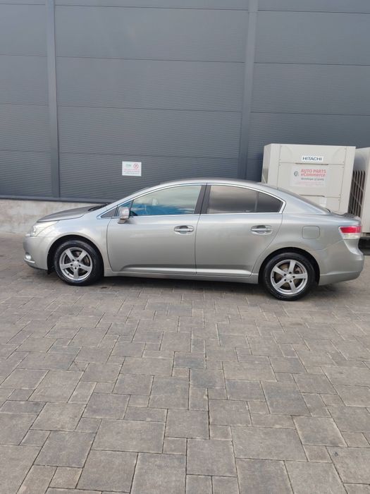 TOYOTA Avensis 2010 — imagine 2