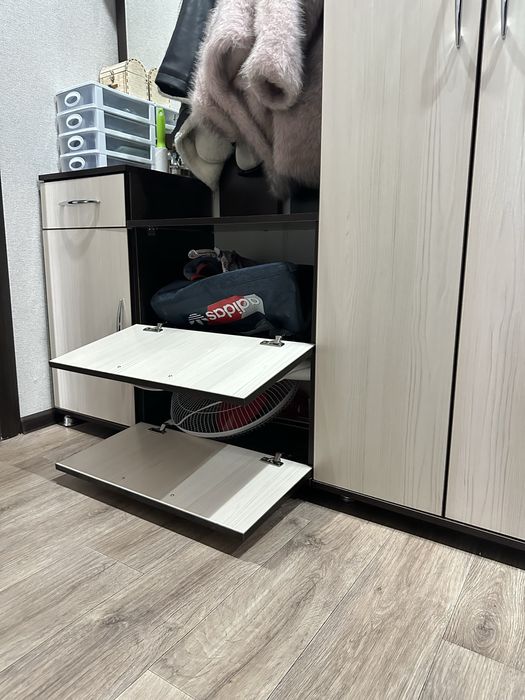 Шкаф в прихожую