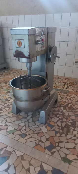 Миксер. 60 литрли шестрёнкали