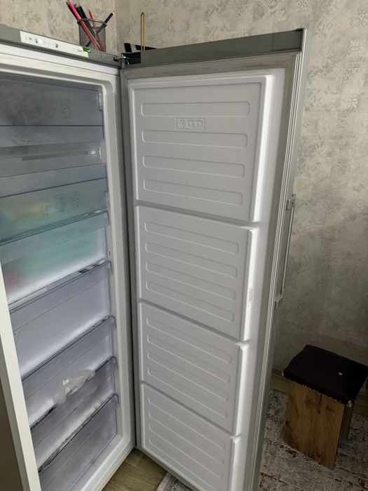 Морозильник Beko
