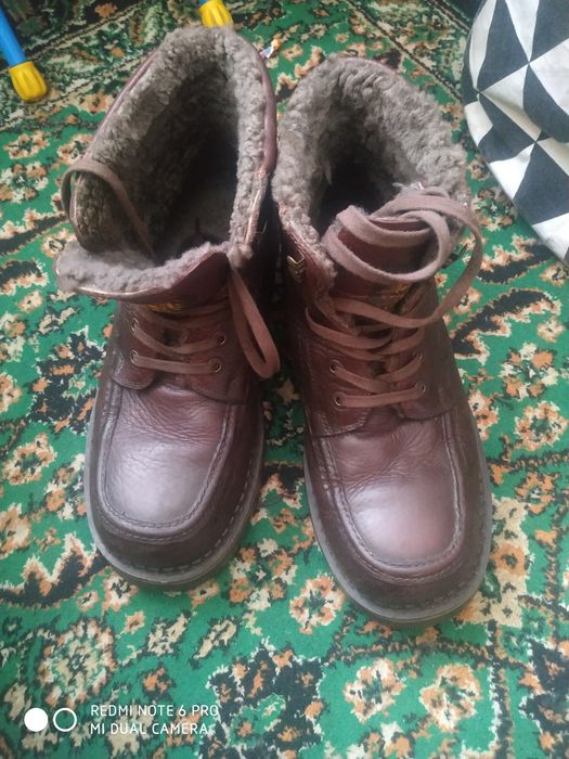 Продам ботинки и  кожаные туфли!