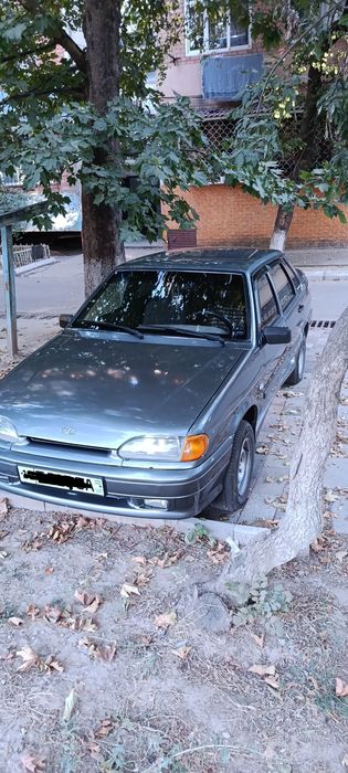 Lada 2115 sotiladi