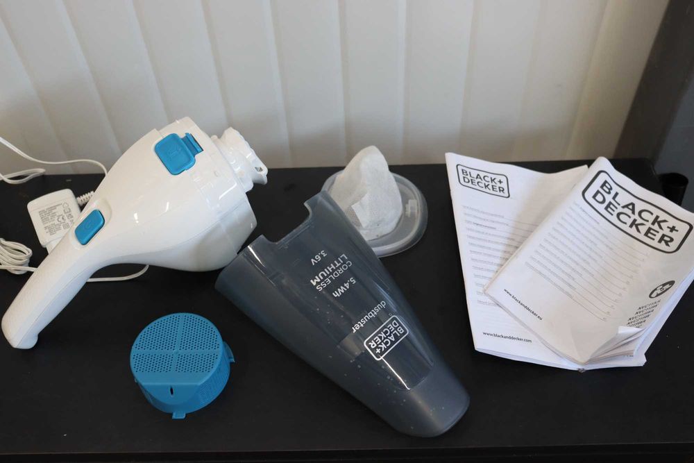 BLACK+DECKER dustbuster 3.6V безжична ръчна прахосмукачка, NVC115JL-QW