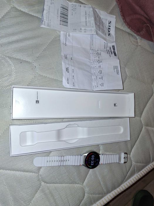 Samsung Galaxy Watch 7 with LTE