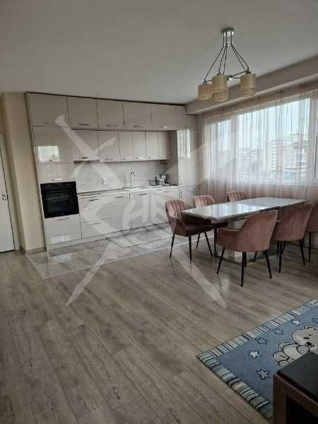 Тристаен апартамент в Меден рудник, зона А 98724