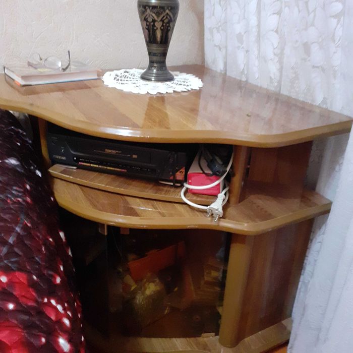 Мебель б/у продается .Тараз .сахзавод