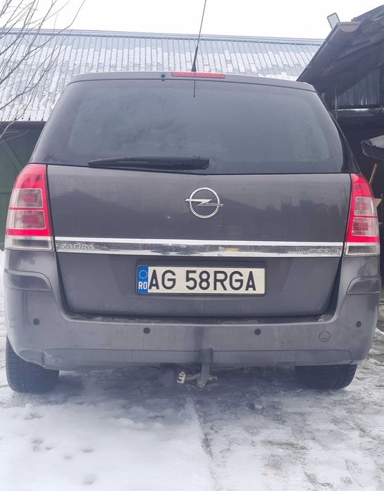 Vand Opel zafira b 2010 motor1700cdti