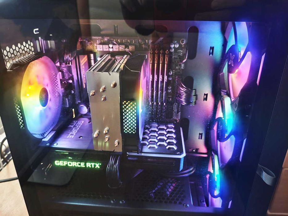 Геймърски компютър, Rtx 3060Ti, Ryzen 5500, 32gb Ram, 1tb Nvme ssd