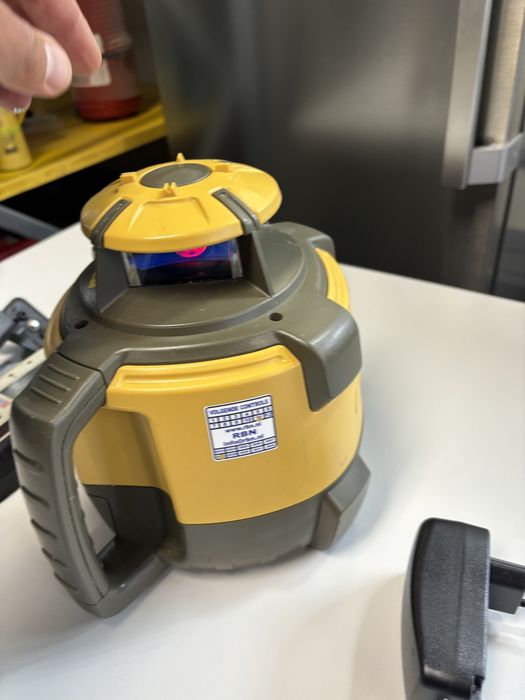 Nivela laser topcon