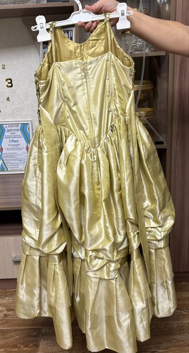 Пышное бальное платье для девочки