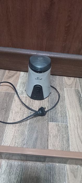 Кафемелячка работеща