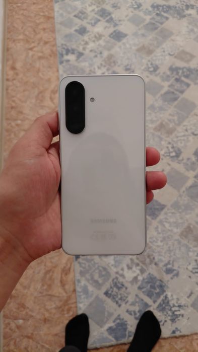 Samsung A36 256 гб обмен на айфон