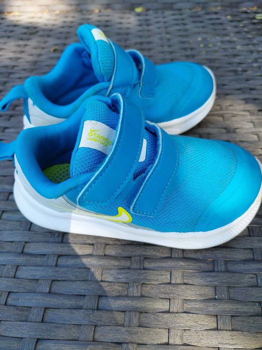 Adidasi Nike copii