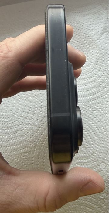 iPhone 16 Pro, Black Titanium, 256 GB