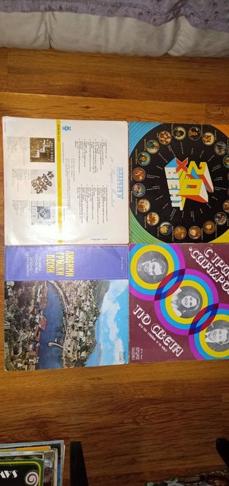 Лот от стари грамофонни плочи