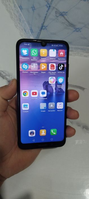 Телефоны недорого продам
