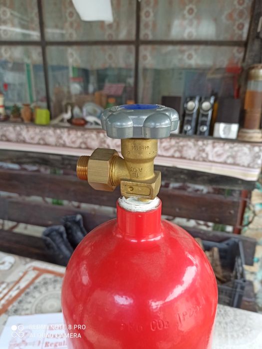 Бутилка с въздух