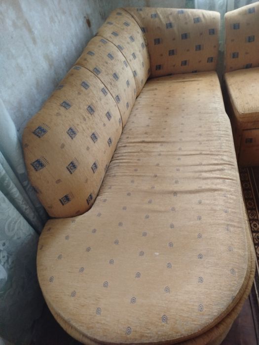 Голям кухненски диван!