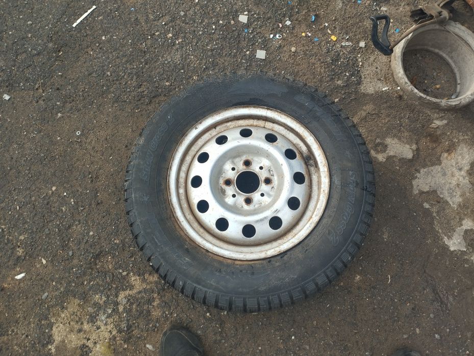 Легковой автомобиль