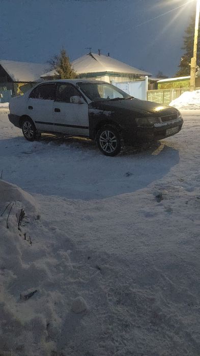 Продам таёту карона  на ходу