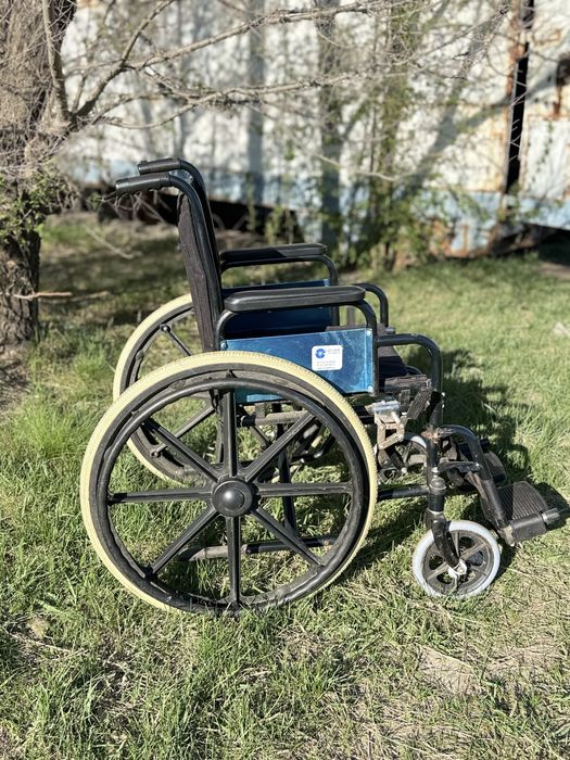 Инвалидная коляска