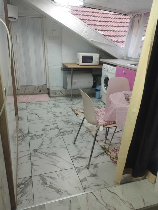 Дава се под наем Едностаен апартамент в Варна, Спортна зала - 25 кв.м за 348.84 € - Снимка #7