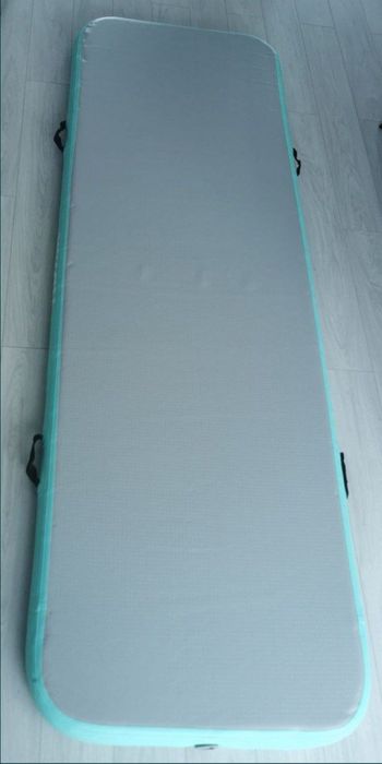 Saltea gimnastica gonflabila